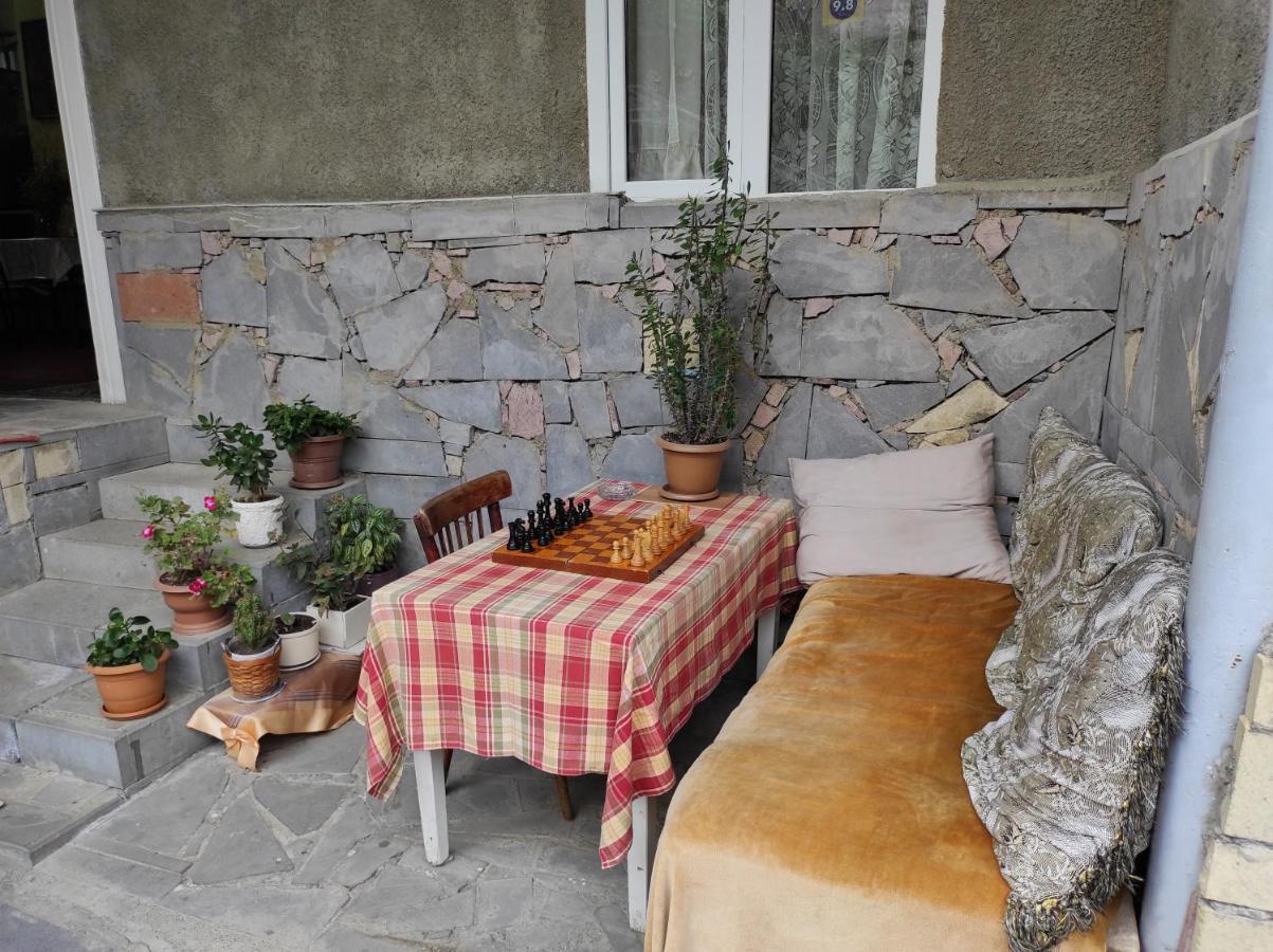 Bed and Breakfast Inexpensive House Wanadsor Exterior foto